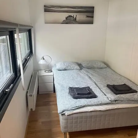 Midt I Sentrum 2 Soverom Og Stue Апартаменты