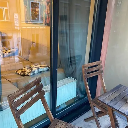Lägenhet Midt I Sentrum 2 Soverom Og Stue