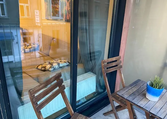 Lägenhet Midt I Sentrum 2 Soverom Og Stue
